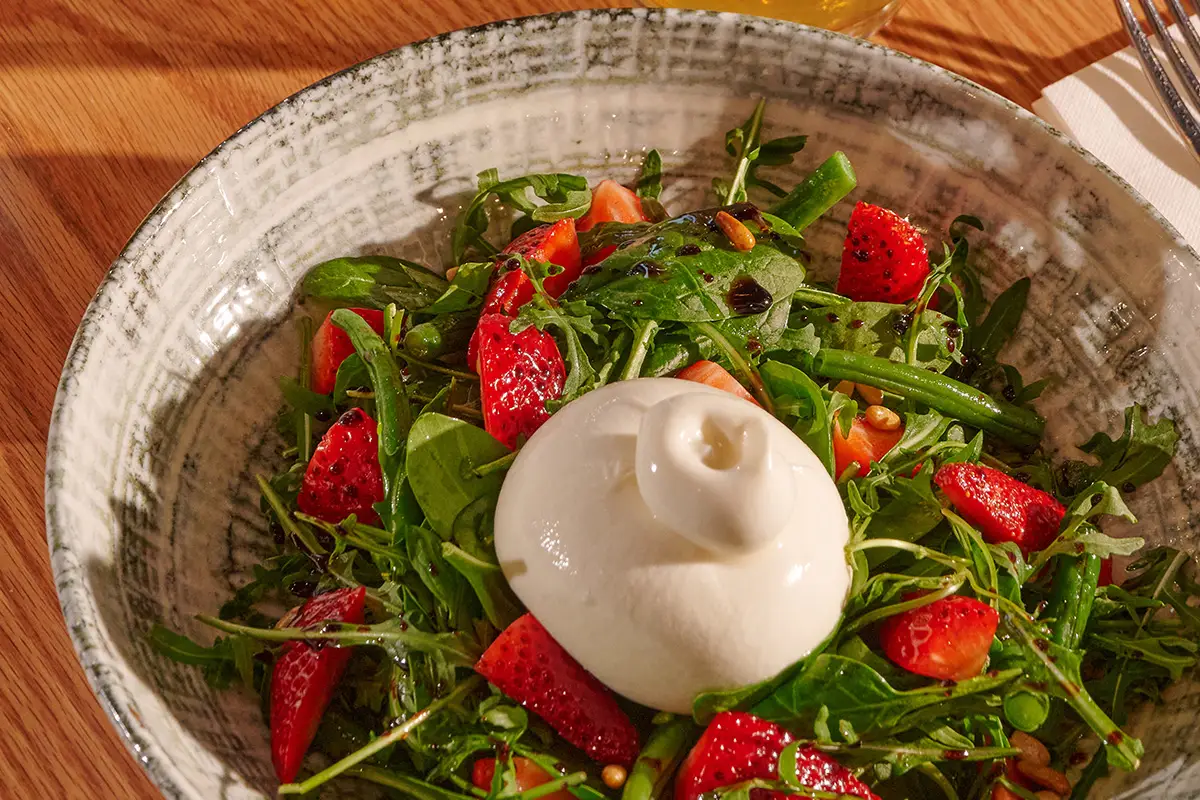 Summer Menu 2024 - Insalata Burrata Fragole