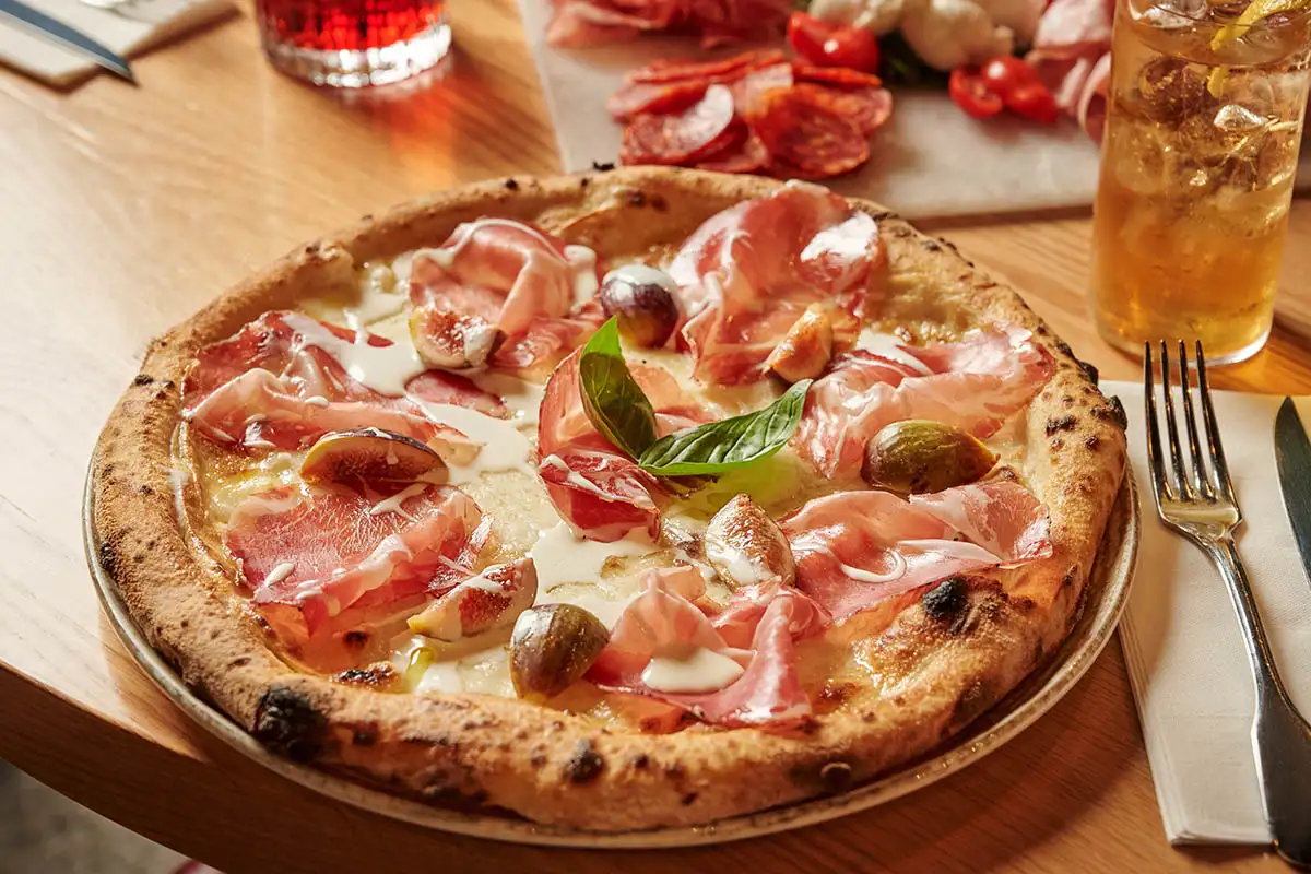 Flavours from Puglia - Pizza Capocollo